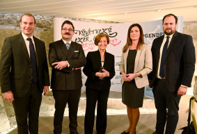 A Fidesz-közeli cégek szerint ők nem tartoznak elszámolási kötelezettséggel