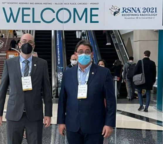 Először nem javasolta Merkely a Janssent, magának mégis beadatta, aztán Amerikában utazott