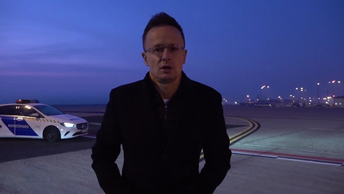 Vakcinabarátkozás: Egyiptomnak 200 ezer adagot ad Magyarország 