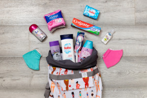 Végy egy táskát és pakold meg