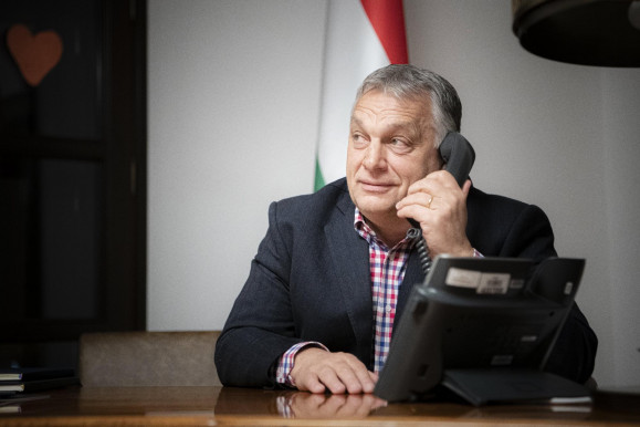 A bucsai mészárlásról is beszélt Orbán Putyinnal, de a sajtótájékoztatóján erről nem számolt be