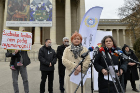 PSZ: Milyen erkölcsi alapokon oktat ki minket a kormány?