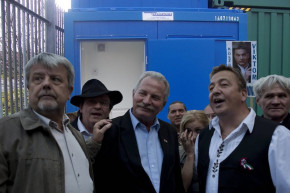 200 forinttal a békéért – Dési János jegyzete