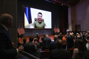 A Nyugat kánikulai nyugalma