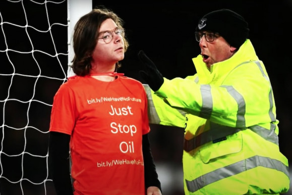 Csak állítsátok meg az olajat!