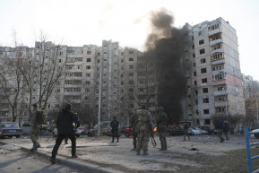 Mariupol kitart, a Keletiből és a Nyugatiból eltűntek a civilek