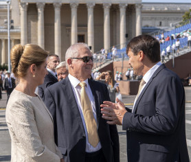 Előkerült Tarlós, és Márki-Zay fizimiskáját kritizálta