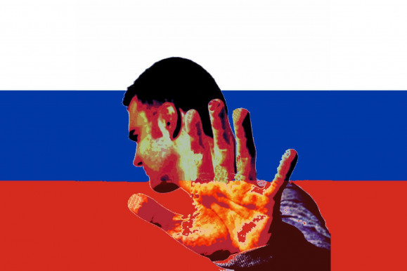 Félrenézők – Szénási Sándor jegyzete