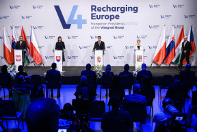 Hegedűs: Az oroszok nem akarnak Orbánnak nagyon ártani