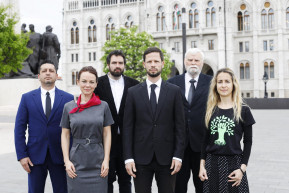 Karácsony a mandátumukat felvett képviselőknek üzent