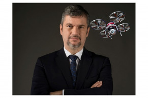 Kit is kell megfigyelni? – Dési János jegyzete