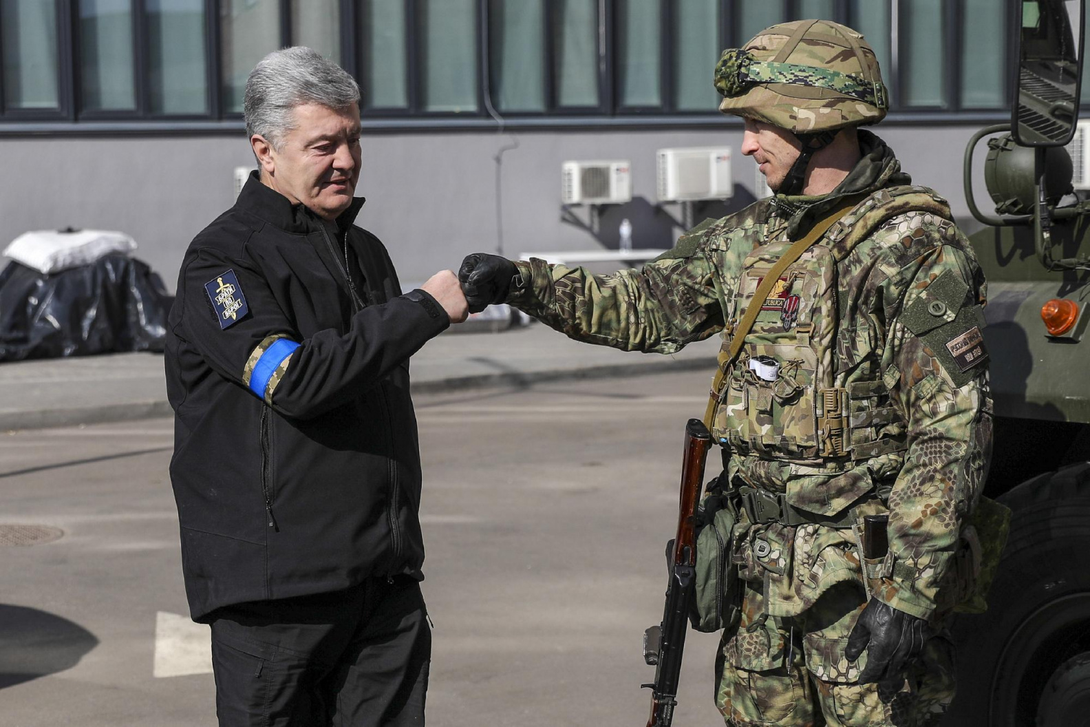 A volt ukrán elnök: Ukrajna lerohanása esetén a háború átterjedhet Magyarországra