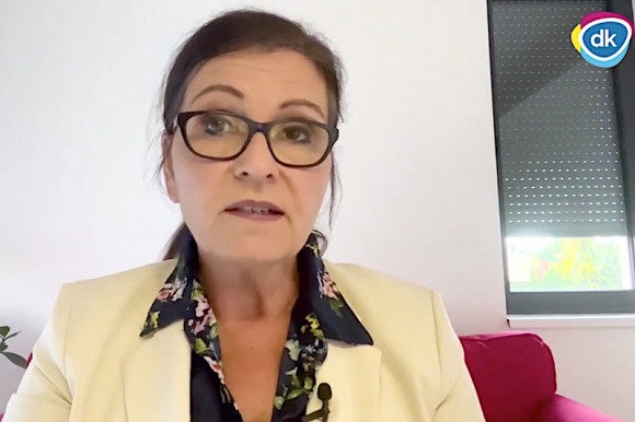 Kálmán Olga: A Fidesz csak füttyent, a Mi Hazánk máris ott van