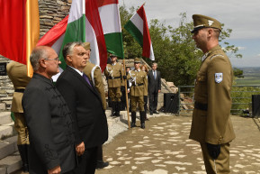 Orbán birodalomi törekvésein viszolyognak Angliában