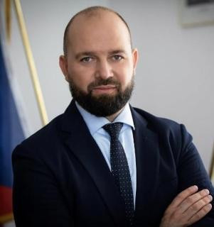 Cseh nagykövet: Van esély kompromisszumra Magyarországgal