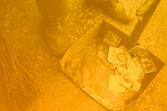 Fejjel a falnak – Kárpáti Iván jegyzete