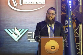 Köves Slomó: A Mazsihisz megpróbál minket 