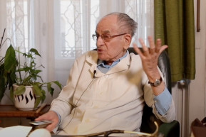 A 99 éves háziorvos, aki még mindig praktizál