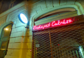 Kormány leszálló ágban. Van, akinek előbb le kell húznia a rolót – Kárpáti János jegyzete