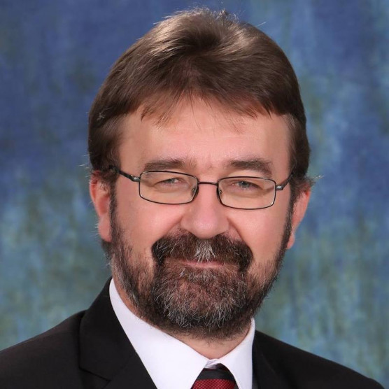 Munkát keres az egyik elbocsátott kölcseys tanár