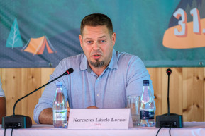 Jöhet a Lex Schadl - Hogyan fognak szavazni a kormánypártok?