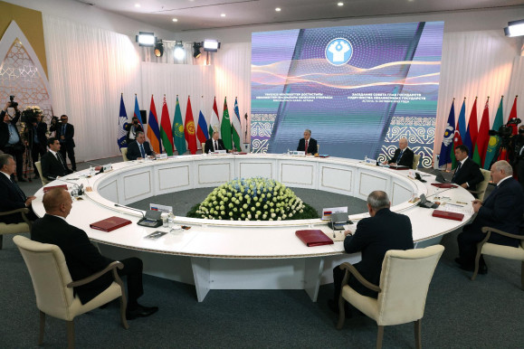 Mit akarnak a volt szovjet tagköztársaságok Putyintól?