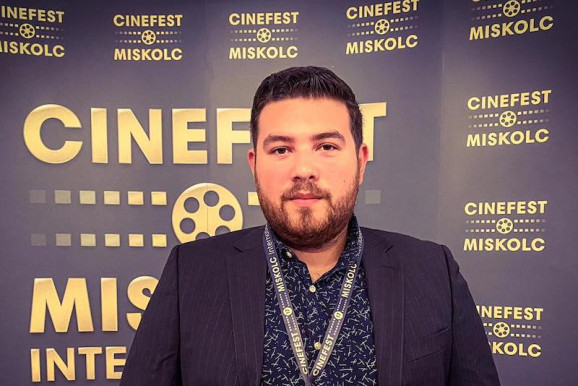 Akasztják a hóhért, avagy ember a kamera mögött