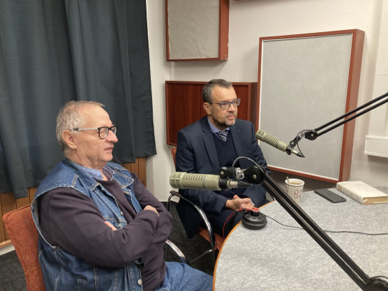 Segít-e a művészet?