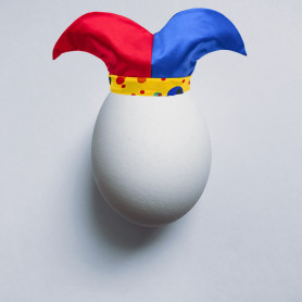 Ársapka helyett bohócsapka - Hardy Mihály jegyzete