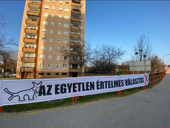 Négy csavarért 700 ezerre büntette volna az MKKP-t a fideszes polgármester