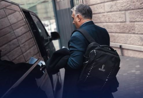 Katarba megy focit nézni Orbán 