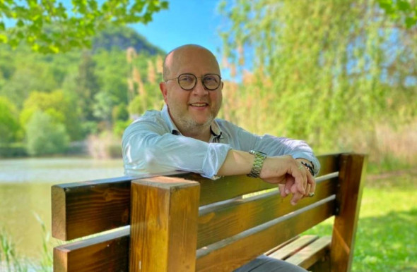 Kendernay János is otthagyta az LMP-t 