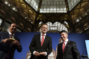 Mindenkinek felmondtak a Tunsgramnál