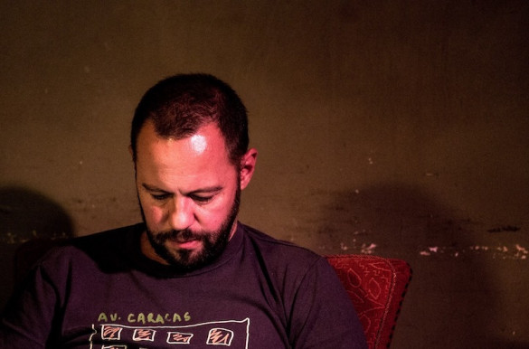 Berta Ádám: Fehér gyűrű