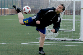 A foci nem politika? – Kárpáti Iván jegyzete