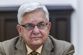 Meghalt Duray Miklós