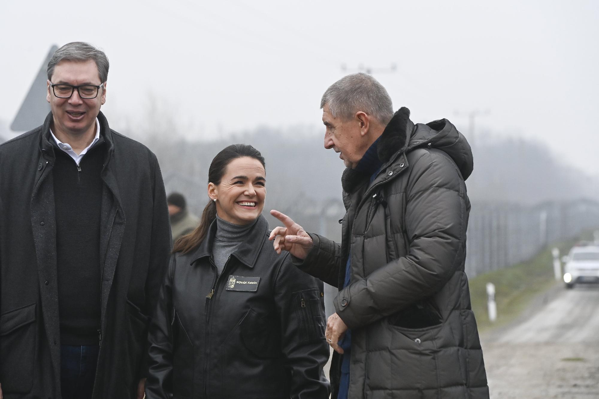 Novák Katalin látogatása a déli határzárnál