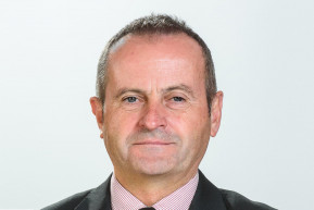 A Nógrád vármegyei főispán szerint azért sem magas az átnevezés költsége, mert felújul a bélyegzőpark is