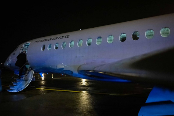 Szijjártó most Davosba repült, először fogadta el a meghívást