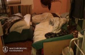 Borzalmas állapotokat találtak a hatóságok egy kaposvári idősotthonban 