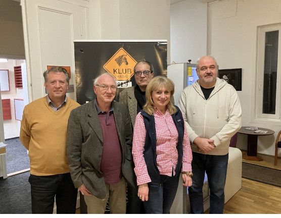 Időközik és változások