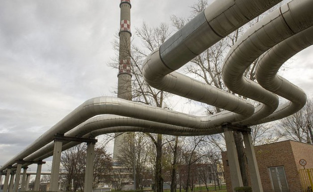 Megúszhatják a horribilis kötbért a városi távhőcégek