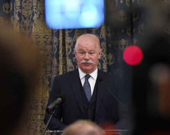 Csák: Európában bátorság, ha kimondjuk, békét akarunk