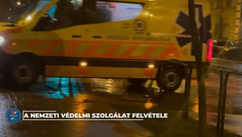 Videó: 70 ezer forintot loptak egy rendőrtől a mentősök a kórházba menet