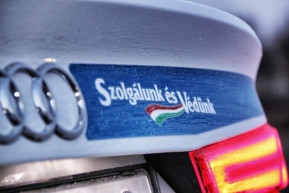 Úsznak az adósságban a költségvetési intézmények, csak a rendőrség 23 milliárd forintnyi tartozást halmozott fel