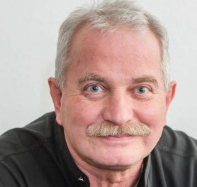 Bencsik: Magyar Péter egy ócska sz*r, piszkos kis silány alak 