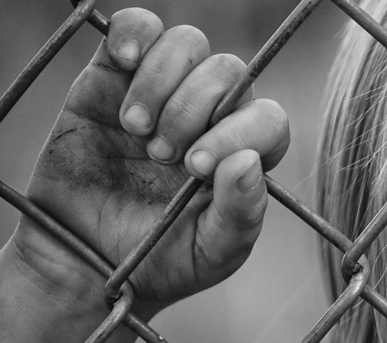 Gyerekjátékok – Szénási Sándor jegyzete