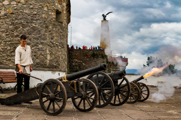 Orbánék kitiltották Munkács polgármesterének apját
