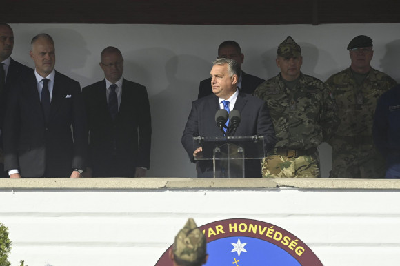 A magyar katonai-ipari komplexum orbanizálása zajlik