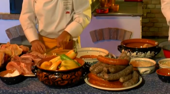 Ez kell nekünk, nem a tücsök: jön a nagy nyíregyházi koleszterin-parti